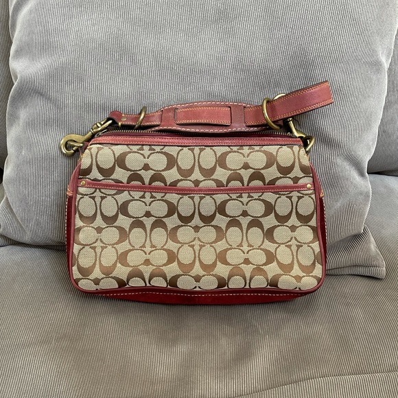 Coachbag - Picture 2 of 4